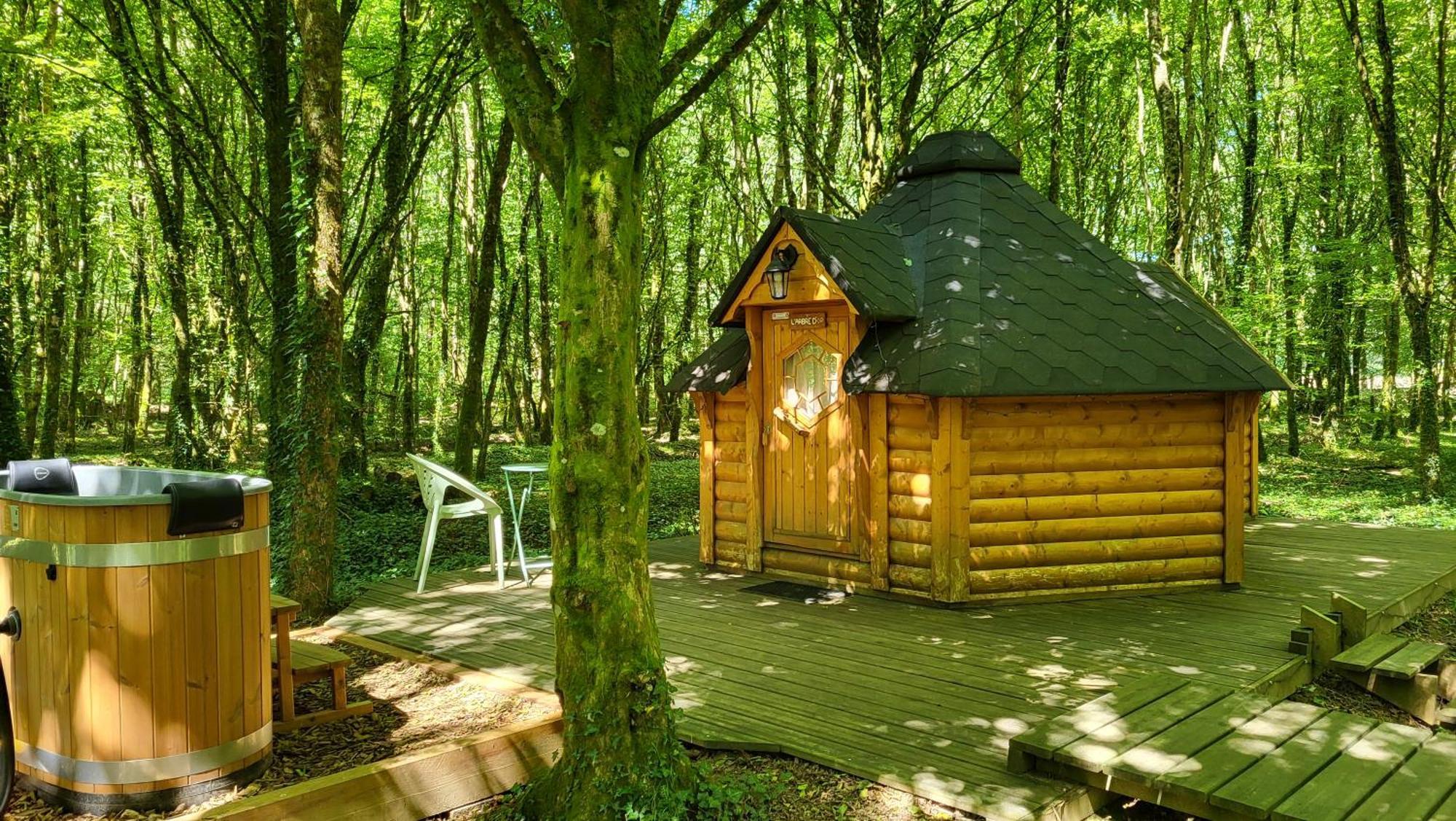 Chalet Le Domaine Insolite De Broceliande *