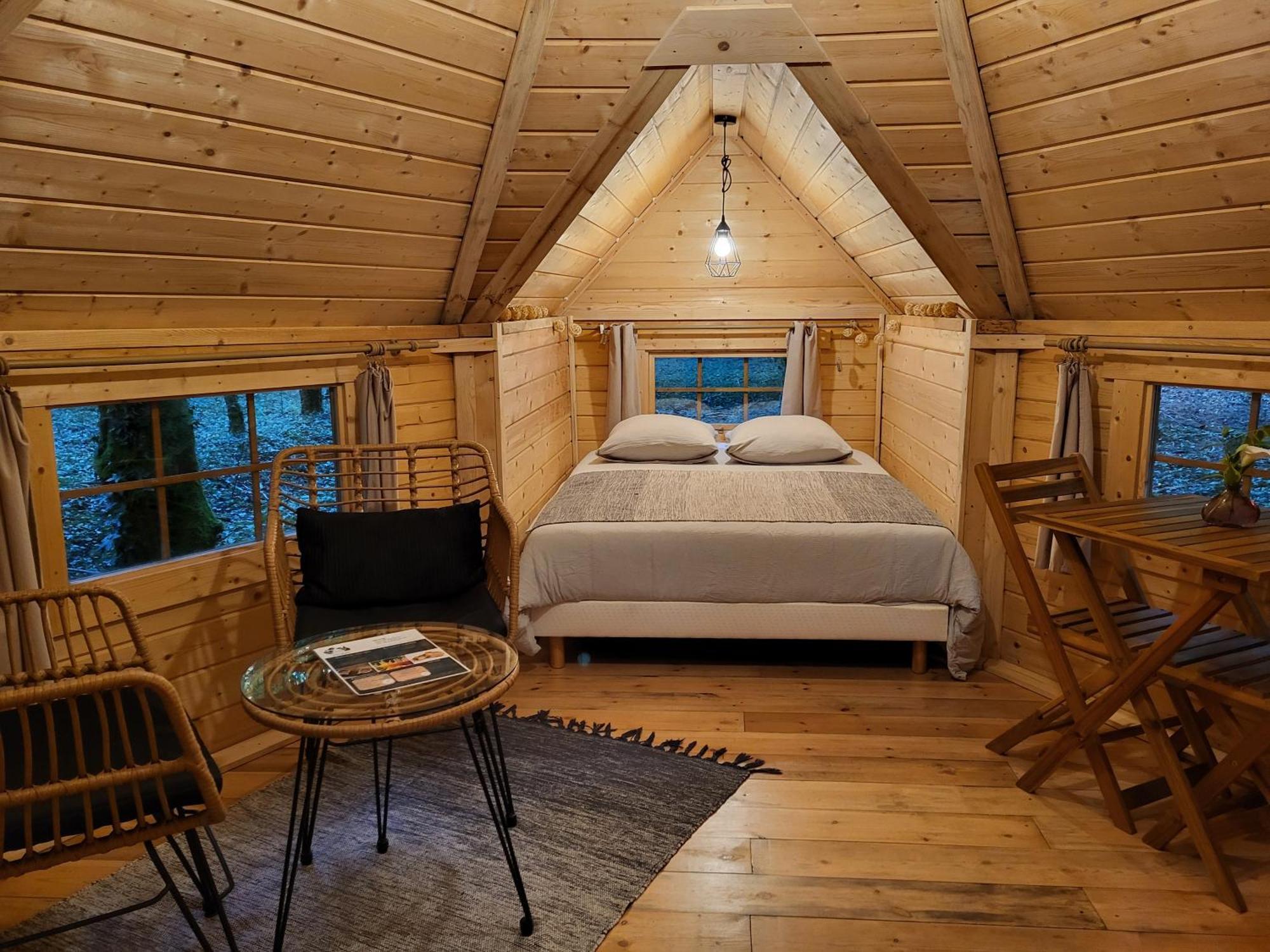 Chalet Le Domaine Insolite De Broceliande