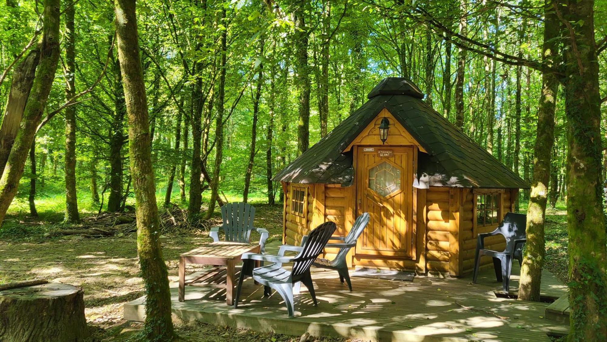 Le Domaine Insolite De Broceliande Chalet