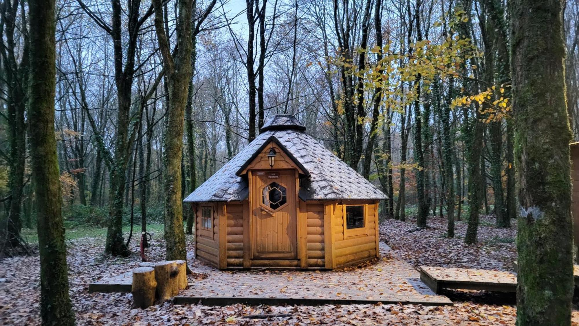 Chalet Le Domaine Insolite De Broceliande Paimpont