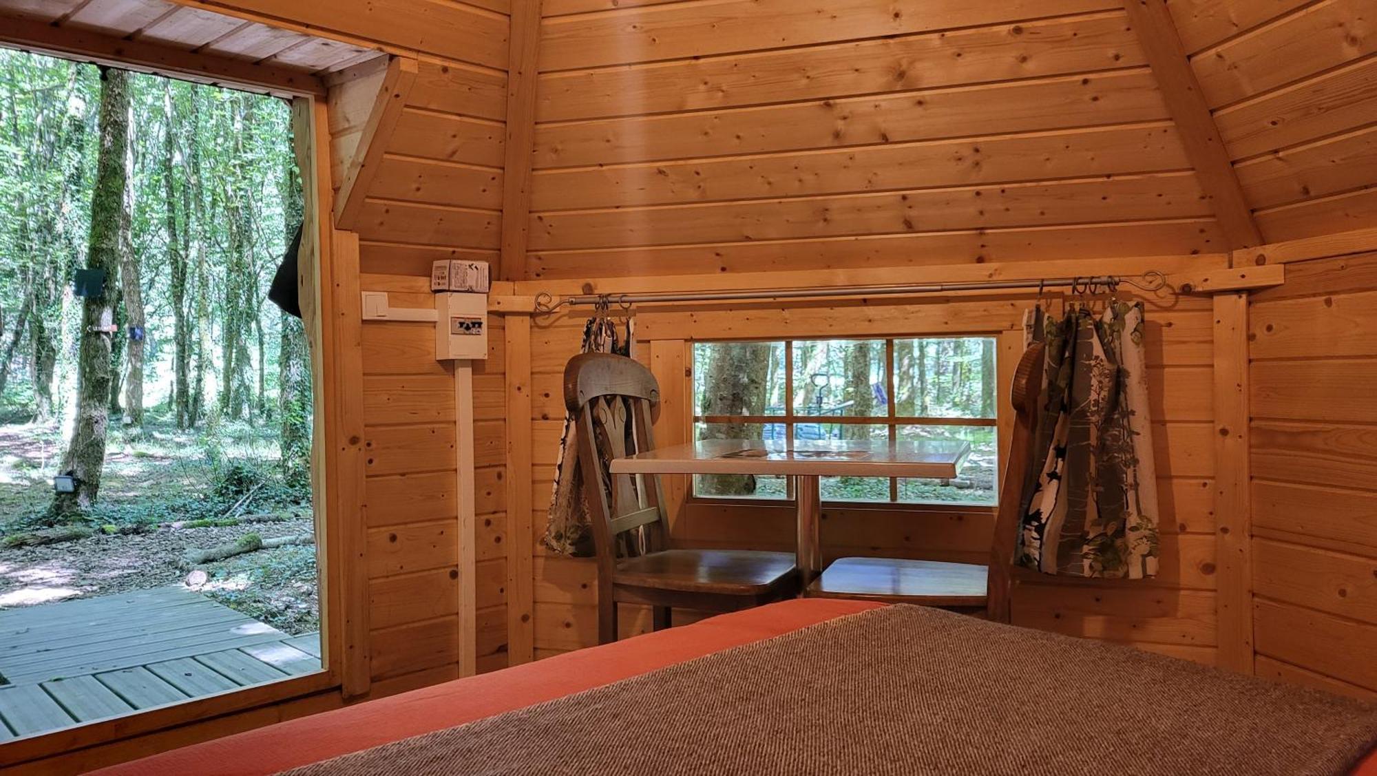 Chalet Le Domaine Insolite De Broceliande *