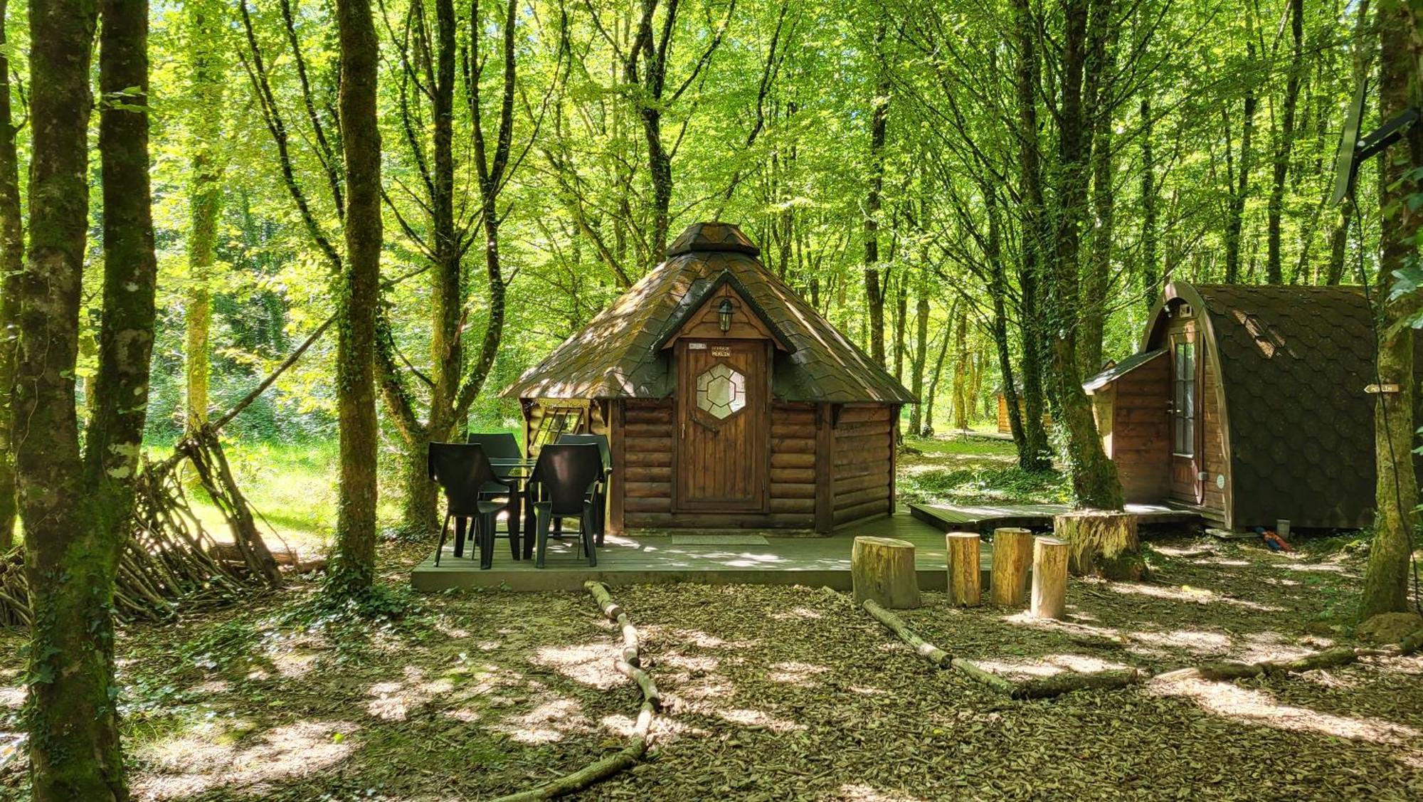 Chalet Le Domaine Insolite De Broceliande