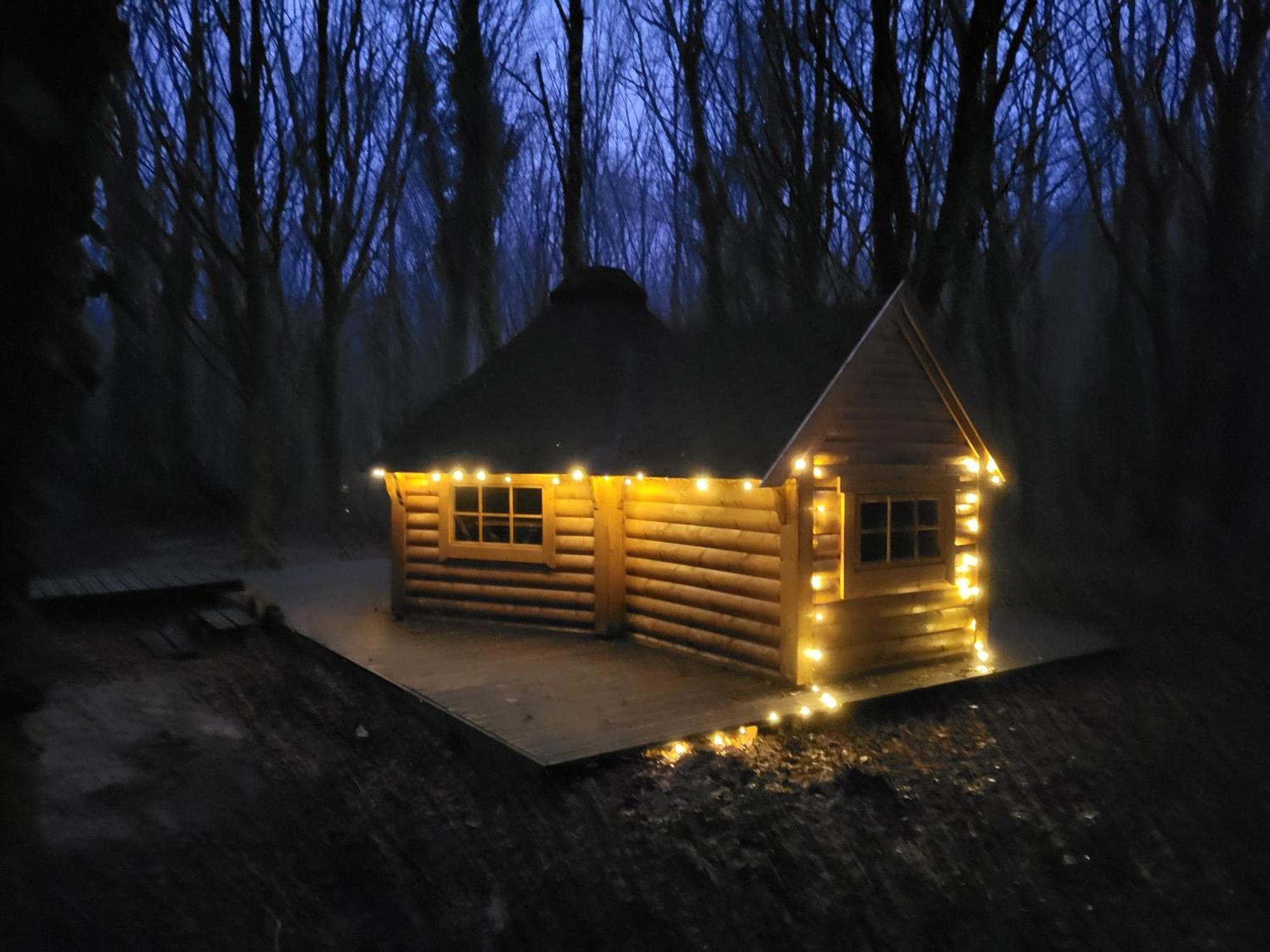 Chalet Le Domaine Insolite De Broceliande