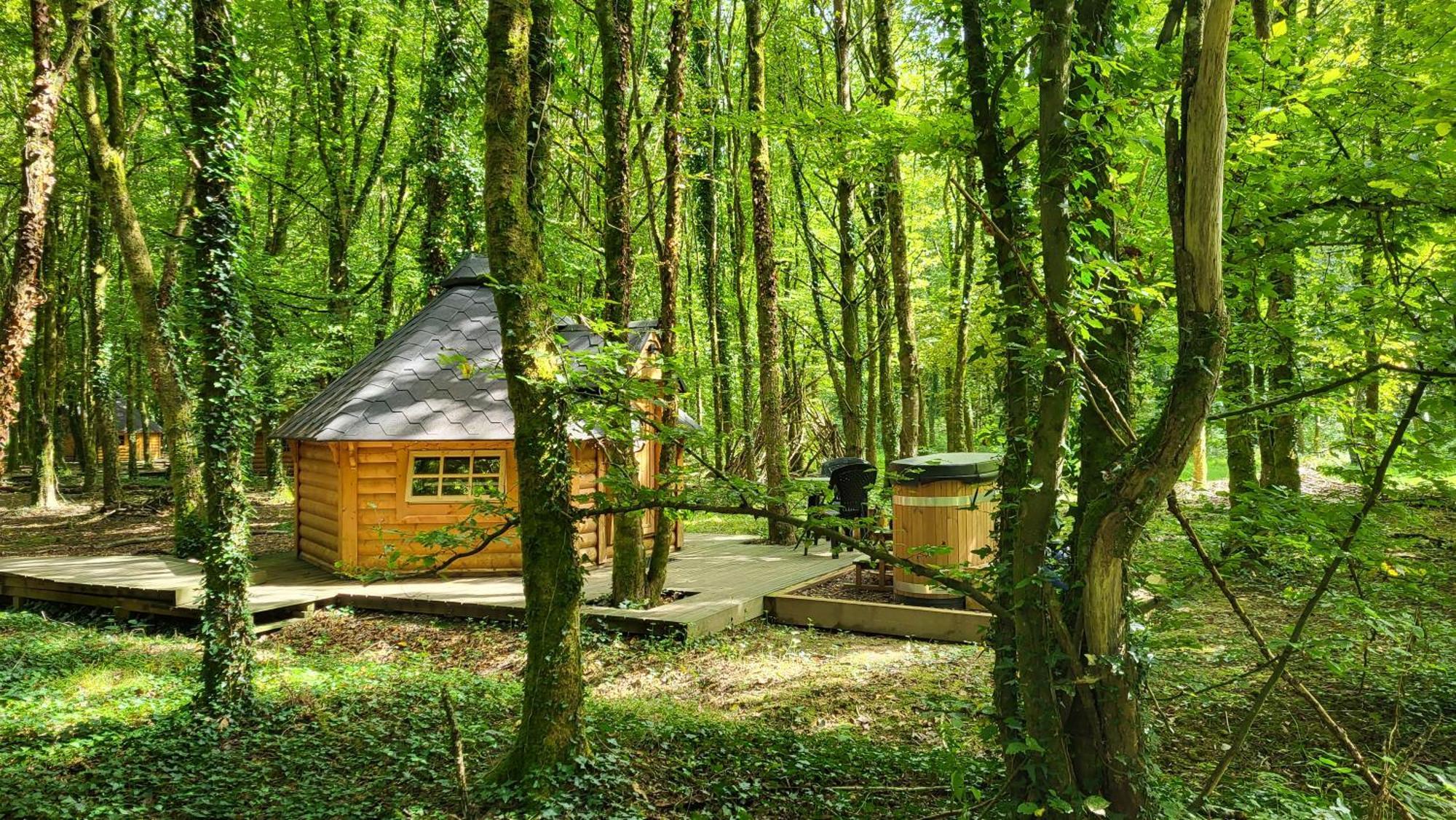 Le Domaine Insolite De Broceliande Chalet