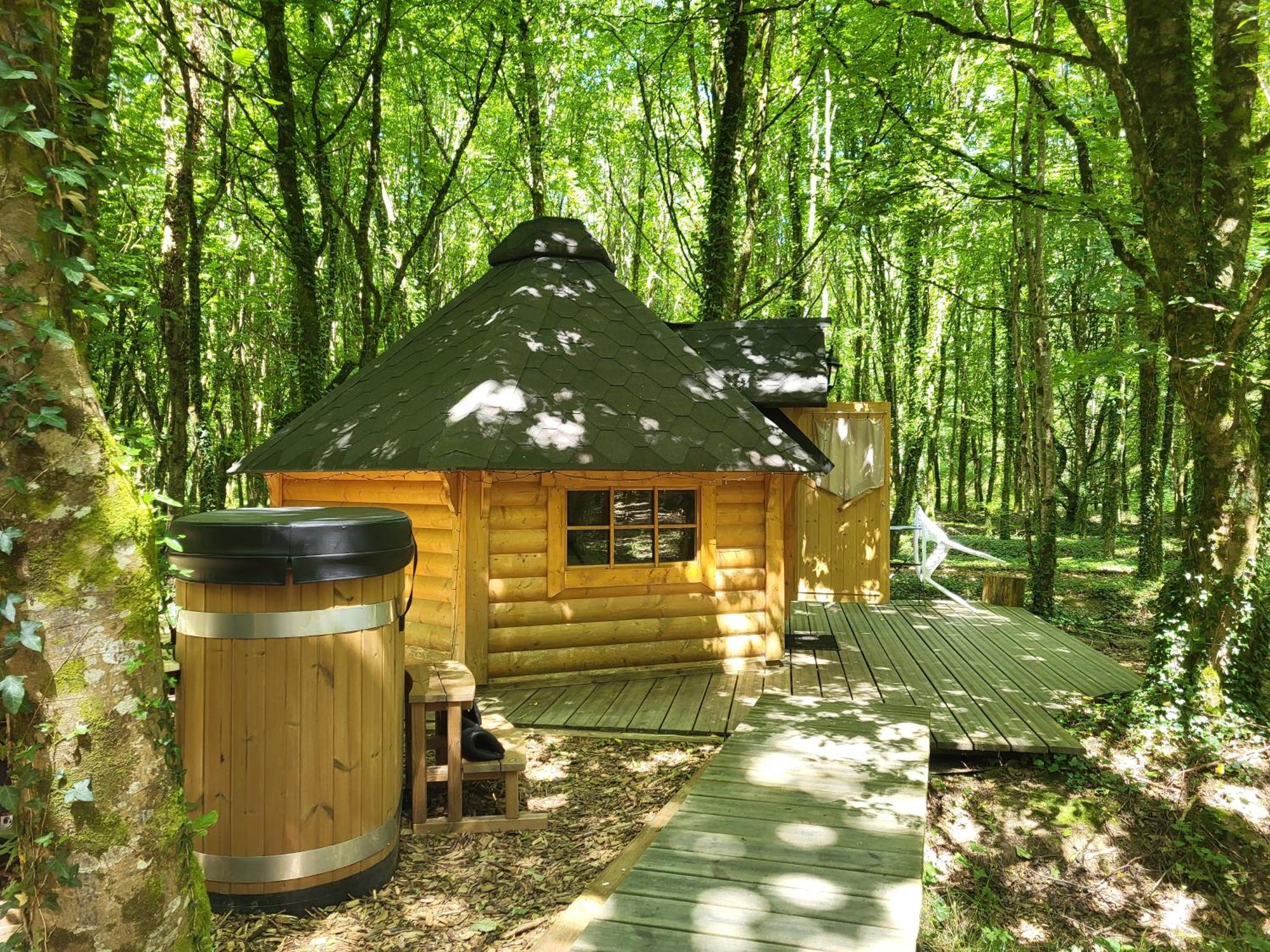 Chalet Le Domaine Insolite De Broceliande