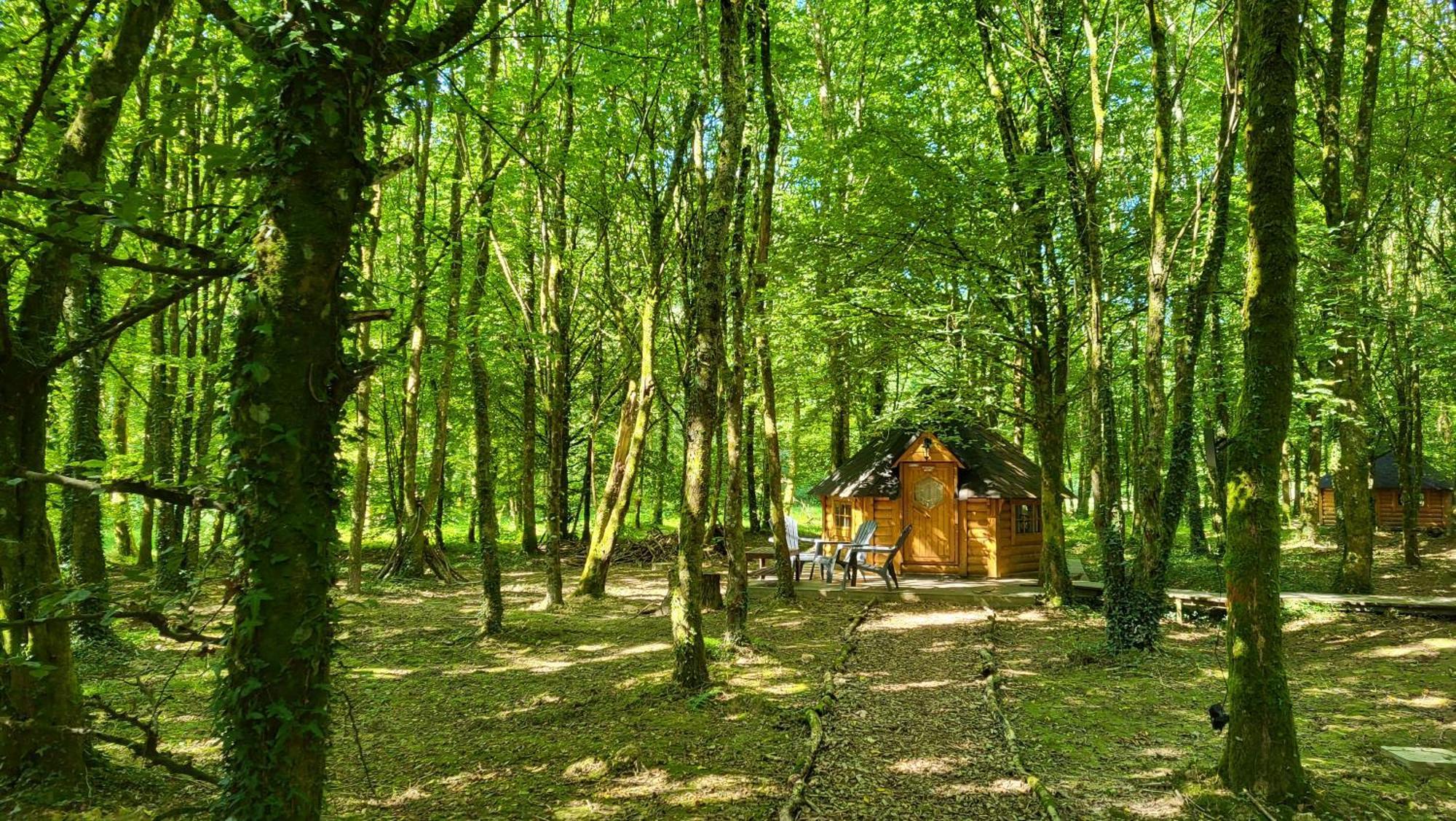 Le Domaine Insolite De Broceliande *